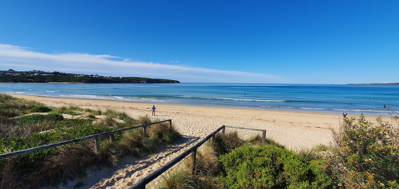 Φωτογραφία του Merimbula Beach με επίπεδο καθαριότητας πολύ καθαρό