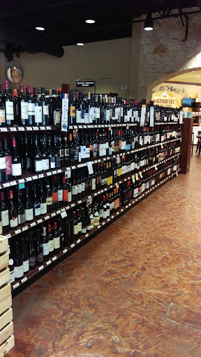 Liquor Store «Bear Creek Spirits & Wine», reviews and photos, 7101 Colleyville Blvd, Colleyville, TX 76034, USA