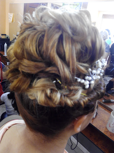 Peluquería ELITE en Íscar, Valladolid