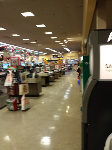 Grocery Store «Safeway», reviews and photos, 2836 Pacific Ave, Forest Grove, OR 97116, USA