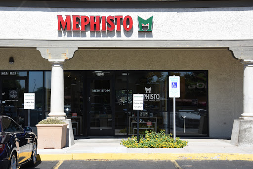 Shoe Store «Mephisto Scottsdale», reviews and photos, 7342 E Shea Blvd #104, Scottsdale, AZ 85260, USA