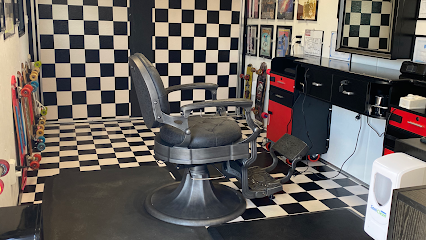 Kirks custom cuts mobile barber shop