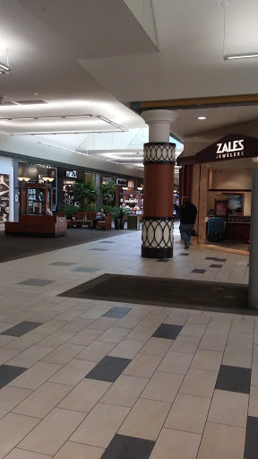 Shopping Mall «Rivergate Mall», reviews and photos, 1000 Rivergate Pkwy #1, Goodlettsville, TN 37072, USA