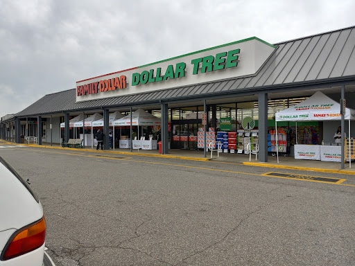 Dollar Store «Dollar Tree», reviews and photos, 11008 Warwick Blvd #400, Newport News, VA 23601, USA