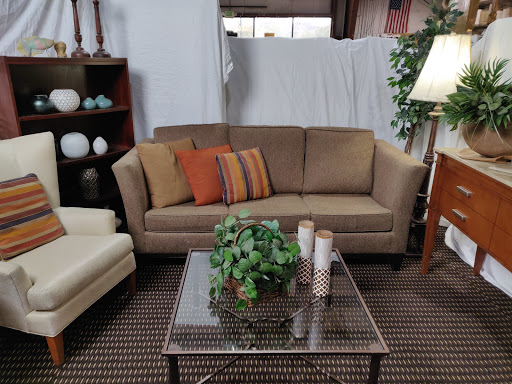 Used Furniture Store «IRCA», reviews and photos, 2620 E Greenway Rd, Phoenix, AZ 85032, USA