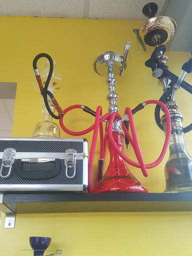 Vaporizer Store «Lil Buddha Vapor & Smoke Shop», reviews and photos, 6916 Big Bend Rd, Gibsonton, FL 33534, USA