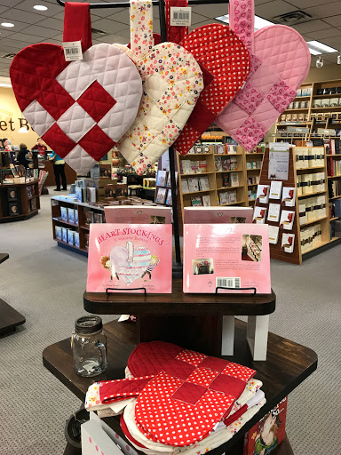 Shopping Mall «The Shops @ Fort Union», reviews and photos, 900 Fort Union Blvd, Midvale, UT 84047, USA