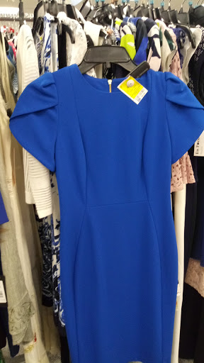 Clothing Store «Ross Dress for Less», reviews and photos, 6507 Fallbrook Ave, West Hills, CA 91307, USA