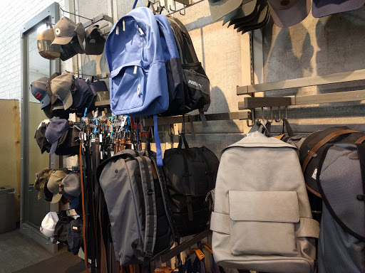 Shoe Store «DSW Designer Shoe Warehouse», reviews and photos, 3530 Stevens Creek Blvd, San Jose, CA 95117, USA