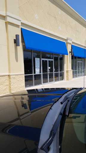 Thrift Store «Goodwill Thrift Store - Lenox Pointe», reviews and photos, 664 Sumter Rd, Jacksonville, FL 32254, USA