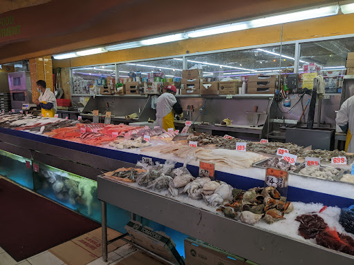 Asian Grocery Store «IOG Supermarket», reviews and photos, 19525 69th Ave, Fresh Meadows, NY 11365, USA