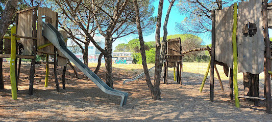 Parque Infantil e Juvenil Coberto da Quinta de Santo António