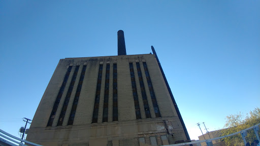 Movie Theater «ShowPlace ICON Theatres at Roosevelt Collection with ICON•X - Chicago», reviews and photos, 1011 S Delano Ct, Chicago, IL 60605, USA