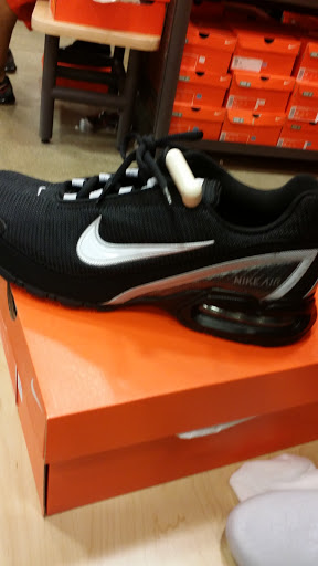 Sporting Goods Store «Nike Factory Store», reviews and photos, 11656 NE Executive Dr, Edinburgh, IN 46124, USA