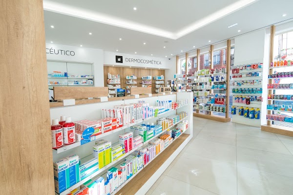 Farmacia El Raso