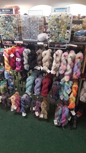 Showers of Flowers Yarn Shop, 6900 W Colfax Ave, Lakewood, CO 80214, USA, 
