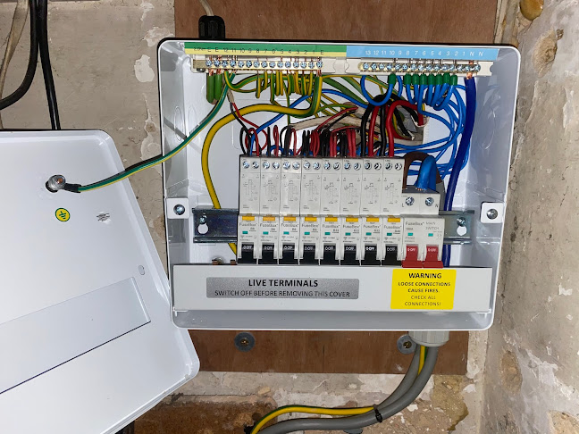 Comments and reviews of SmarTech Electrical Services