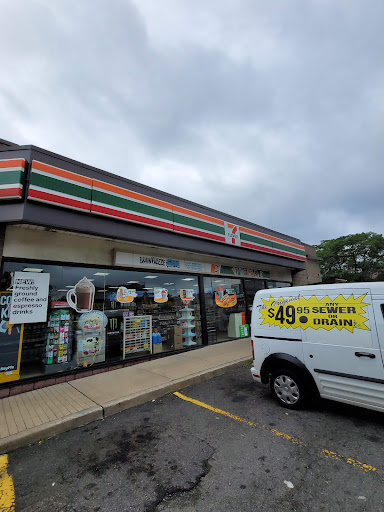 Convenience Store «7-Eleven», reviews and photos, 66-04 Queens Blvd, Woodside, NY 11377, USA