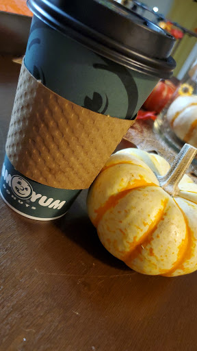 Donut Shop «Yum Yum Donuts», reviews and photos, 4351 Maine Ave, Baldwin Park, CA 91706, USA