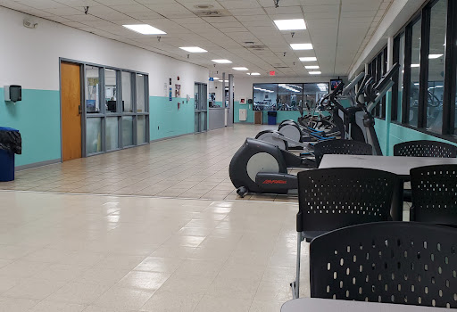 Gym «Lee District RECenter», reviews and photos, 6601 Telegraph Rd, Alexandria, VA 22310, USA