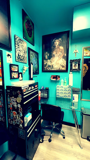 Explore cape cod tattoo ideas, creative tattoo ideas in Uvalde, available at Artistik Kreationz 96