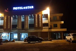 Star Hotel palej image