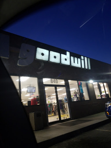 Thrift Store «Goodwill Retail Store of Farmington», reviews and photos