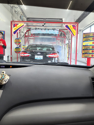 Speedwash Car Wash en Louisville