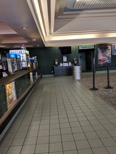 Movie Theater «Feather River Cinemas», reviews and photos, 2690 Feather River Blvd, Oroville, CA 95965, USA