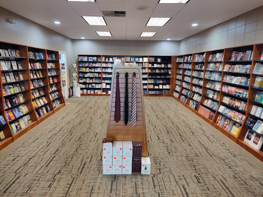 Christian Book Store «ABC Christian Books», reviews and photos, 4003 Memorial Dr, Decatur, GA 30032, USA