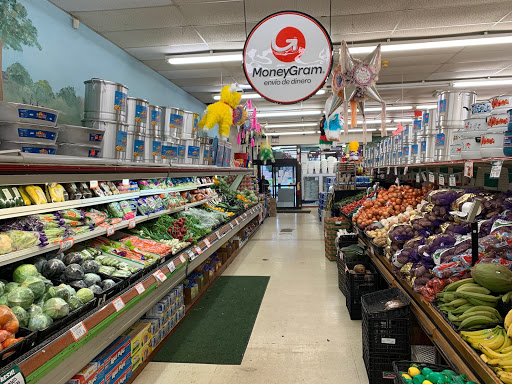 Supermarket «GTM Supermarket», reviews and photos, 685 Martin Luther King Jr Blvd N, Pontiac, MI 48342, USA