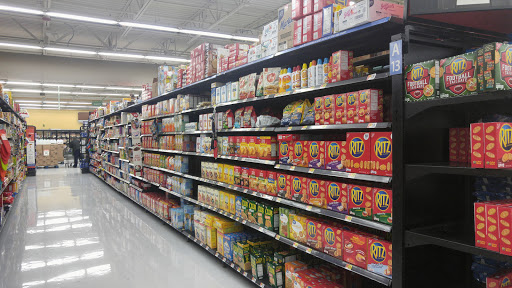 Supermarket «Walmart Neighborhood Market», reviews and photos, 2551 W Cermak Rd, Chicago, IL 60608, USA