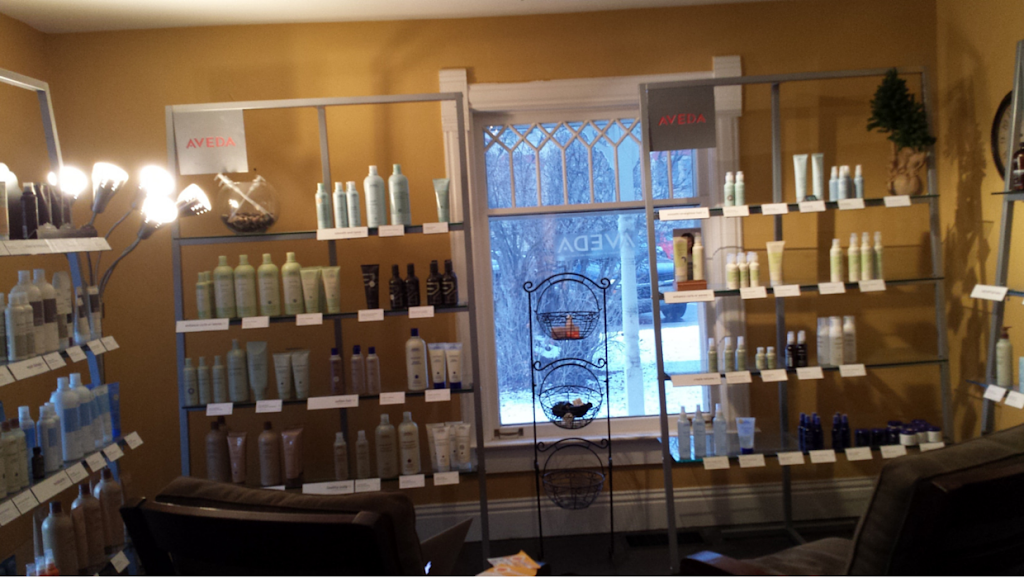 Studio B Salon 81631