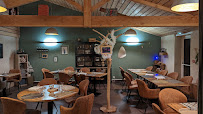 Atmosphère du Restaurant Le Petit Caboulot à L'Isle Saint-Georges en Gironde prés de Bordeaux (33) - n°17