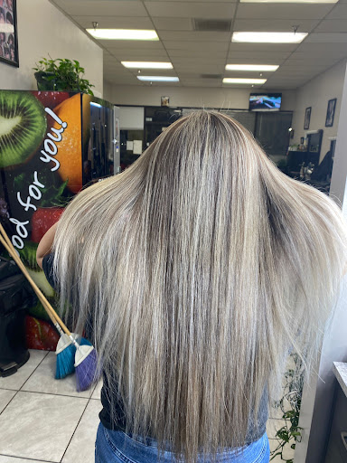 Beauty Salon «Salon De Velleza Patty Inc», reviews and photos, Salon De Velleza Patty Inc, 1101 SE Tualatin Valley Hwy, Hillsboro, OR 97123, USA