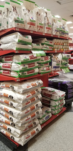 Pet Supply Store «Petco Animal Supplies», reviews and photos, 1250 William D Tate Ave #200, Grapevine, TX 76051, USA