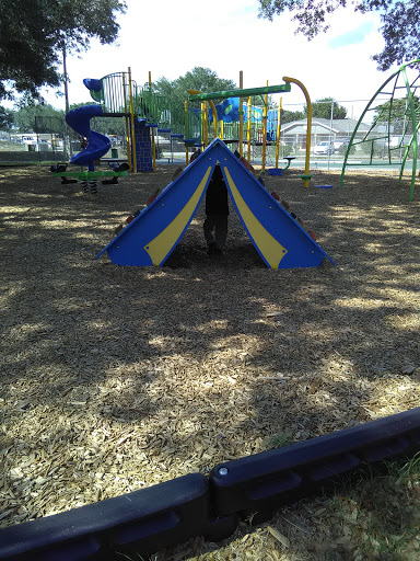 Community Center «Robert Guevara Community Center», reviews and photos, 501 Florida Pkwy, Kissimmee, FL 34743, USA