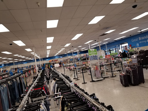 Clothing Store «Ross Dress for Less», reviews and photos, 5756 Pacific Ave, Stockton, CA 95207, USA