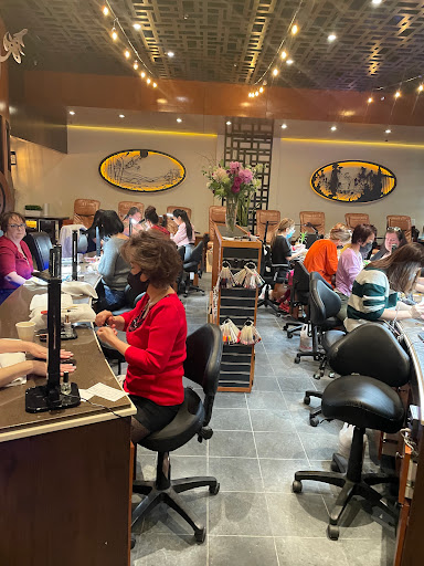 Beauty Salon «Isse Salon», reviews and photos, Isse Salon, 880 NE 25th Ave # 3, Hillsboro, OR 97124, USA