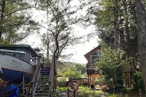 Baumschiffhotel am Waldbad image