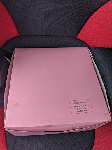 Donut Shop «Donut Wheel», reviews and photos, 10250 N De Anza Blvd, Cupertino, CA 95014, USA