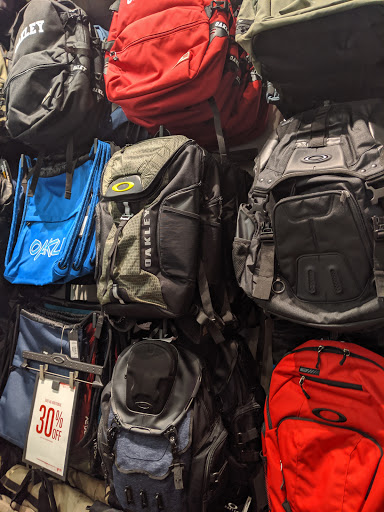 Sunglasses Store «Oakley Vault», reviews and photos, 3939 S Interstate Hwy 35 #191, San Marcos, TX 78666, USA