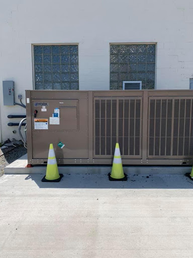 Electrician «DSL Electric Inc», reviews and photos, 10120 Main St, Clarence, NY 14031, USA