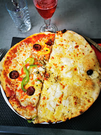 Pizza du Restaurant français Restaurant à Revel | Les Frangines du lac - n°15