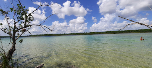 Laguna Azul (Señor Q.Roo)