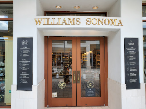 Kitchen Supply Store «Williams-Sonoma», reviews and photos, 13499 S Cleveland Ave #157, Fort Myers, FL 33907, USA