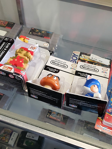 Video Game Store «Warp Zone - Video Games & Beyond», reviews and photos, 4496 Cemetery Rd, Hilliard, OH 43026, USA
