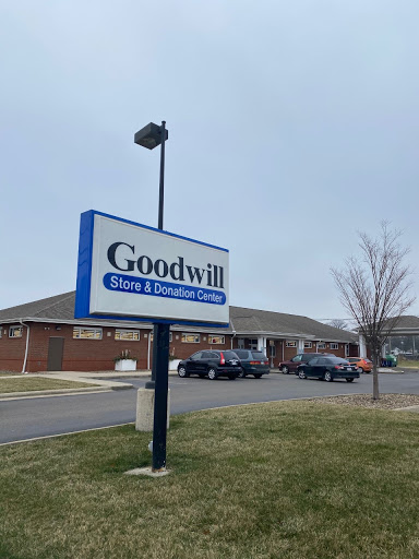 Thrift Store «Goodwill», reviews and photos, 1201 N Main St, Orrville, OH 44667, USA