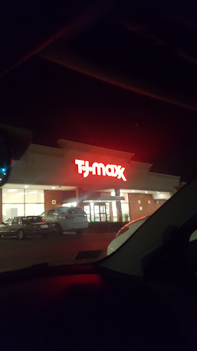 Department Store «T.J. Maxx», reviews and photos, 1334 Park St, Stoughton, MA 02072, USA