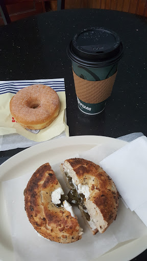 Donut Shop «Yum Yum Donuts», reviews and photos, 2628 Pico Blvd, Santa Monica, CA 90405, USA